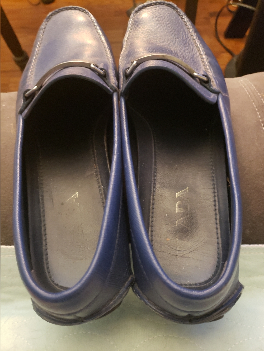 PRADA MENS BLUE ITALIAN LEATHER LOAFERS GOOD CONDITION SZ-10,5 SAFFIANO BLUE - Picture 11 of 12